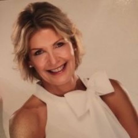 Amy PeckAmy Peck