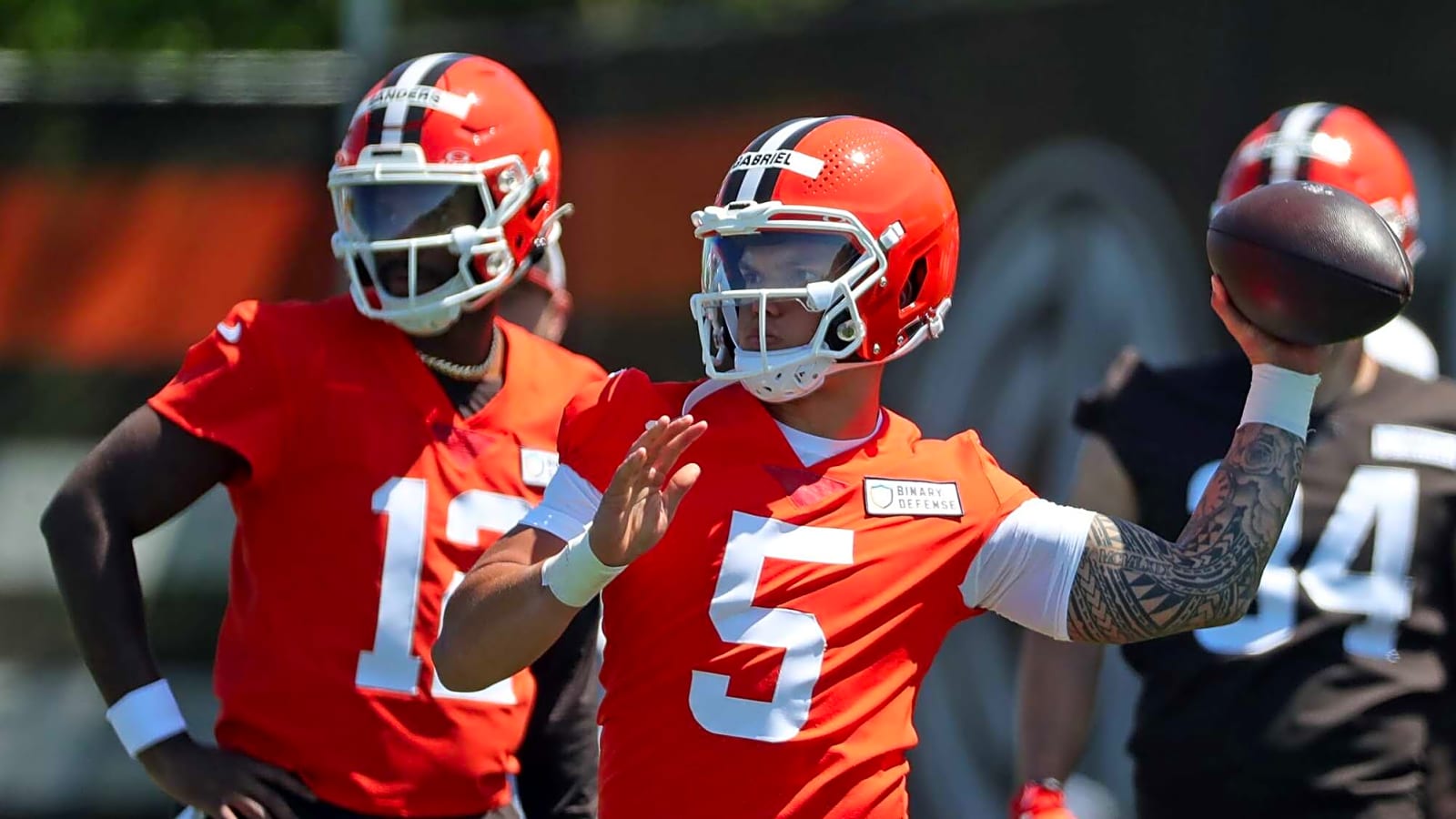 Dillon Gabriel reacts to Browns drafting Shedeur Sanders