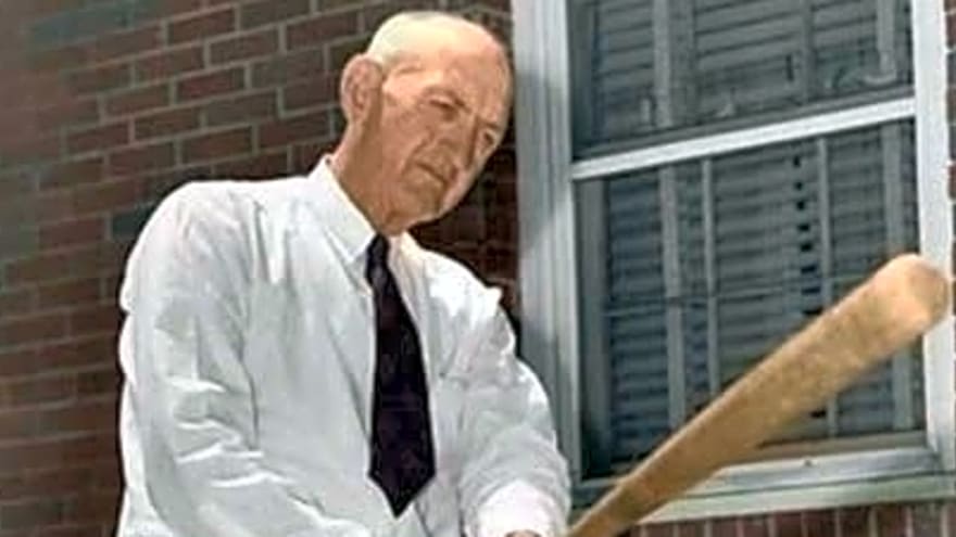 Banned no more, 'Shoeless' Joe Jackson has huge fans in his hometown