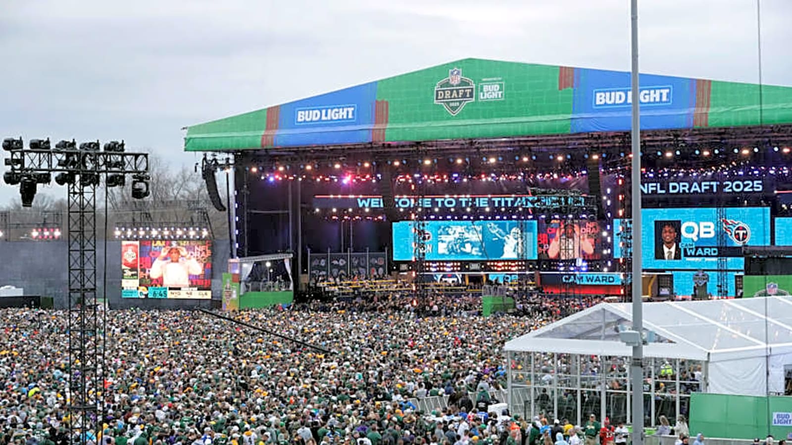 PFF: Packers’ Draft Class Filled with Reaches