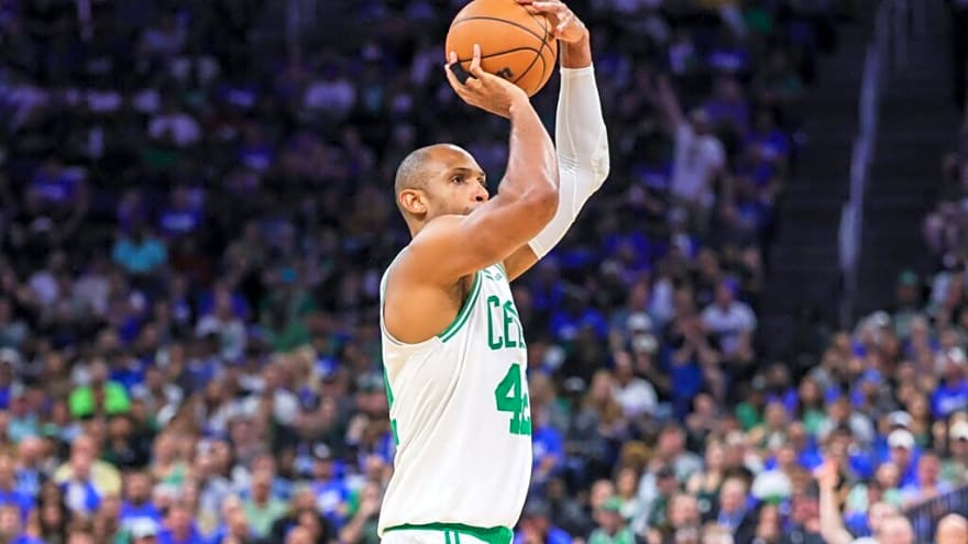 Beloved Celtics Big Man’s Future With the Team is Unclear
