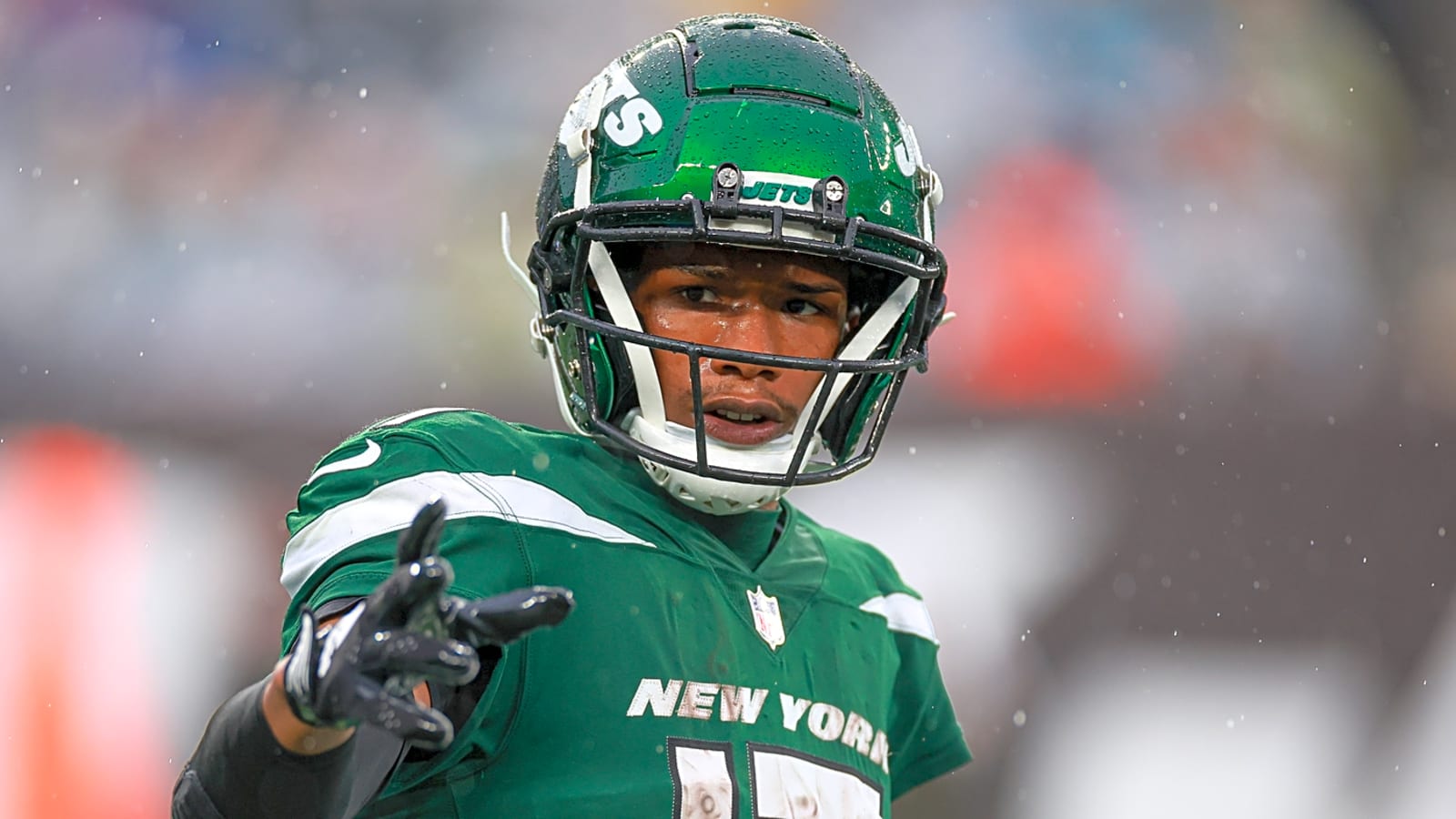 Jets' Garrett Wilson blasts Justin Fields' ex-Bears teammates