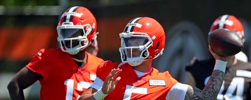 Dillon Gabriel reacts to Browns drafting Shedeur Sanders