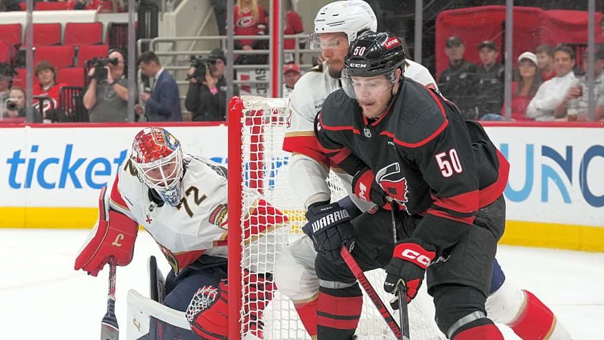 Hurricanes' ugly streak continues in Game 2 loss to Panthers