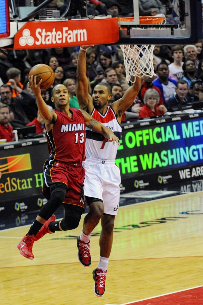 Phoenix Suns - Shabazz Napier (24)