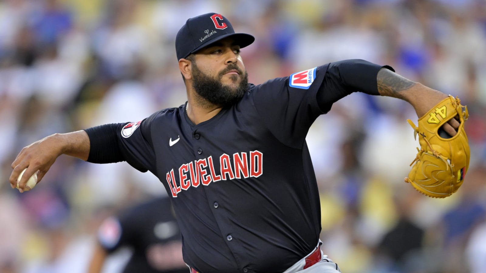 Guardians add righty reliever to ALCS roster