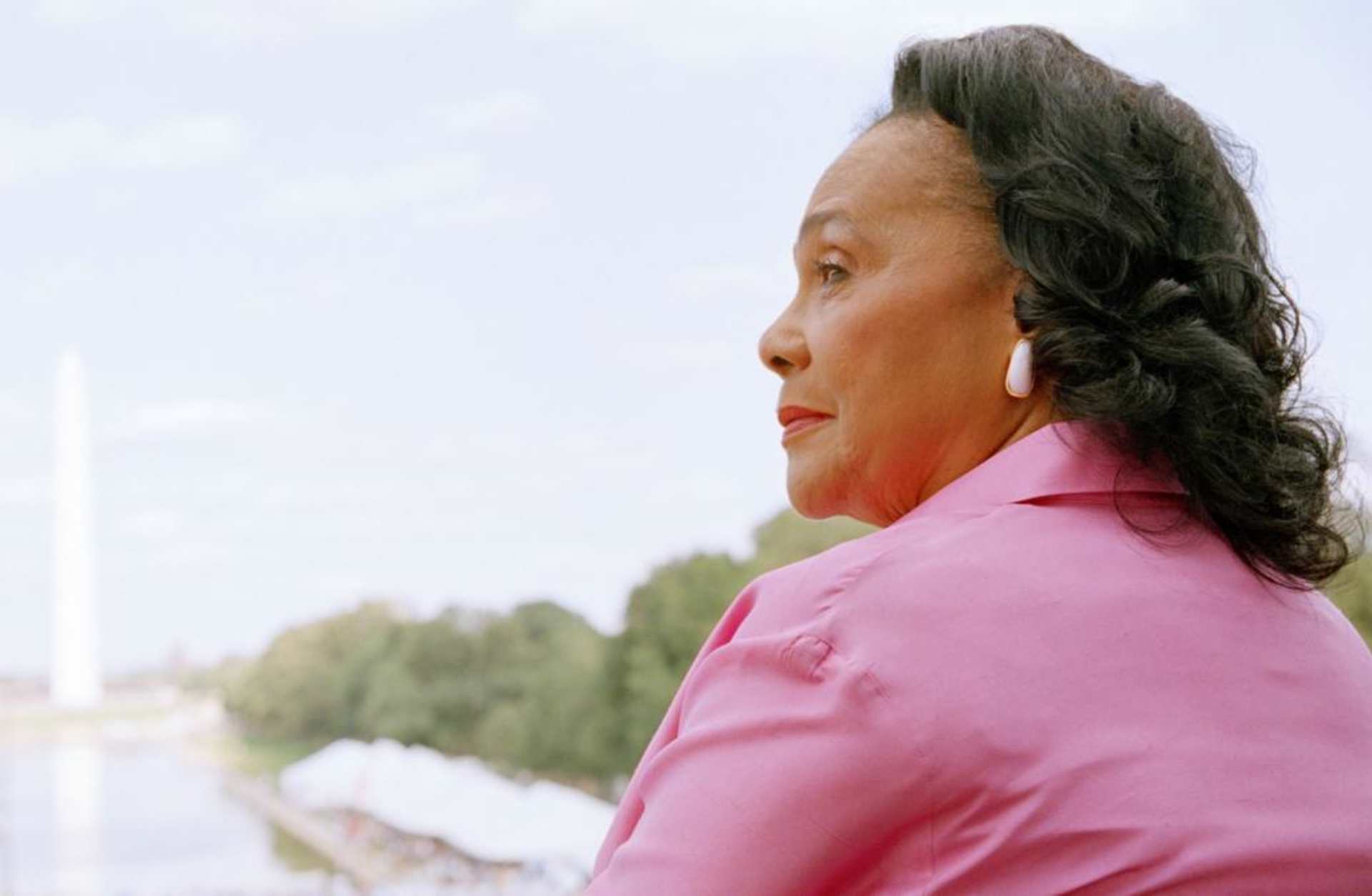 Coretta Scott King attending a ceremony dedicating an engraved marker in honor of Dr. Martin Luther King Jr.'s "I Have a Dream" speech on the steps of the Lincoln Memorial on the 40th anniversary of the March on Washington. (Credit: Allison Silberberg/Getty Images)