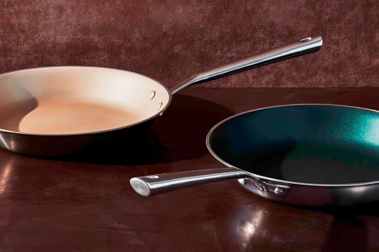 Material The Coated Pan 