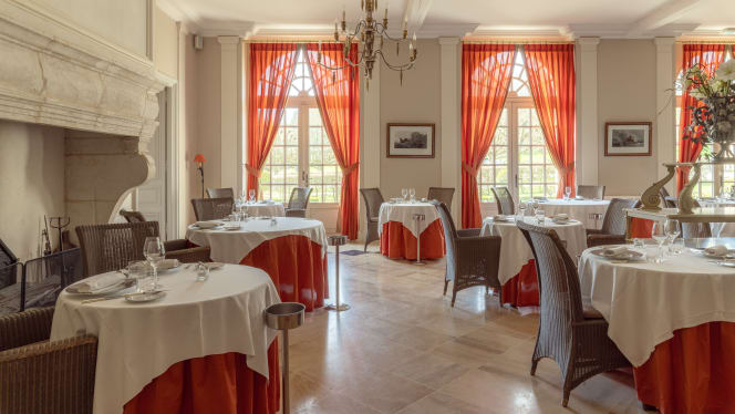 Château d'Etoges - 2