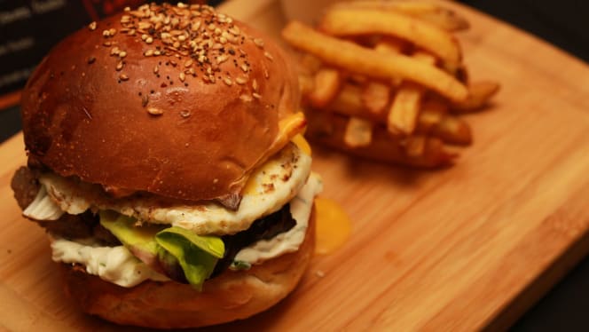 Gaudina Burgers - 3