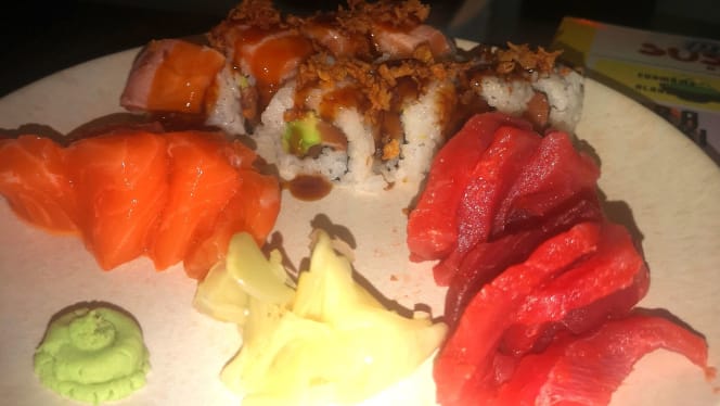 Pessina Sushi Poke Ramen Bar - 3