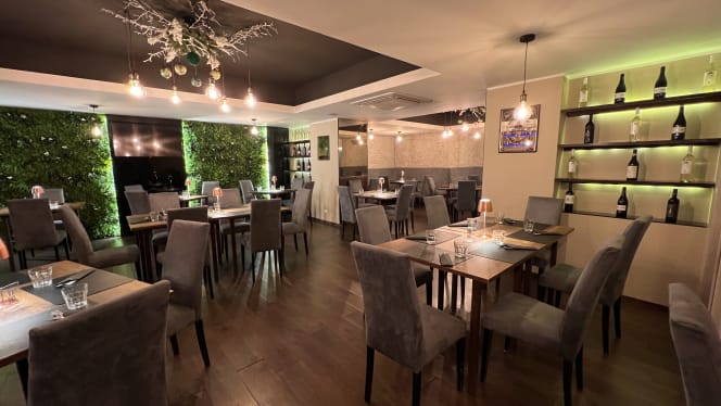 Seven Bistrot - 0