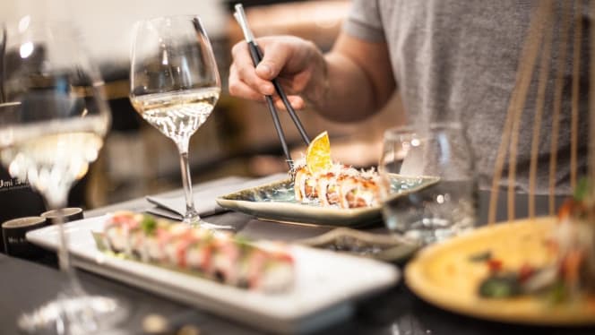 Umi Sushi - 8