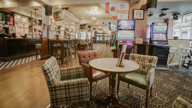 Elephant & Castle Bolton - 5